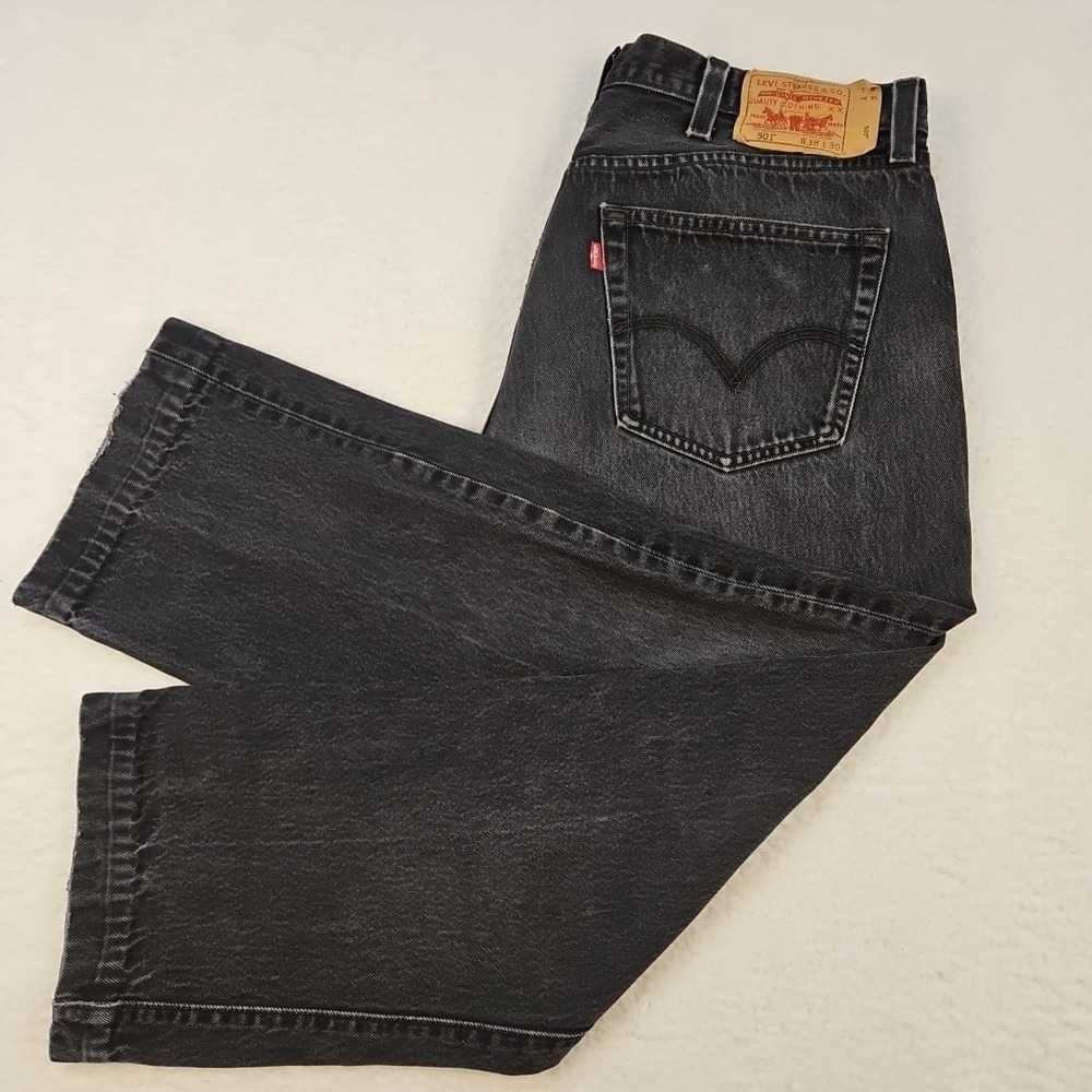 Levis 501 Jeans Mens 38x30 Fit 36x26 Straight Button Fly Classic Americana Black